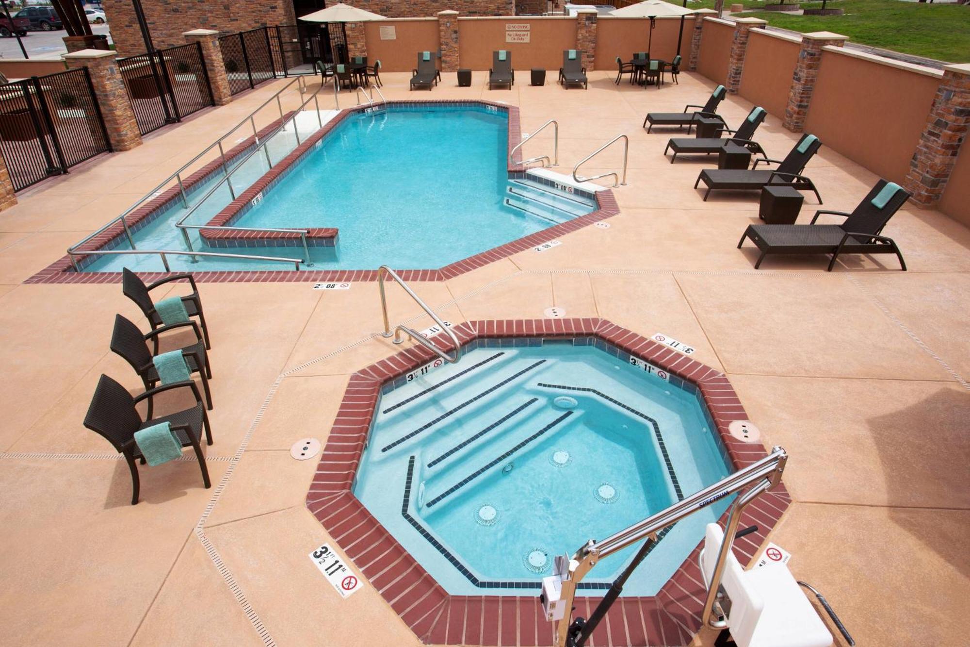 Towneplace Suites By Marriott Carlsbad Extérieur photo